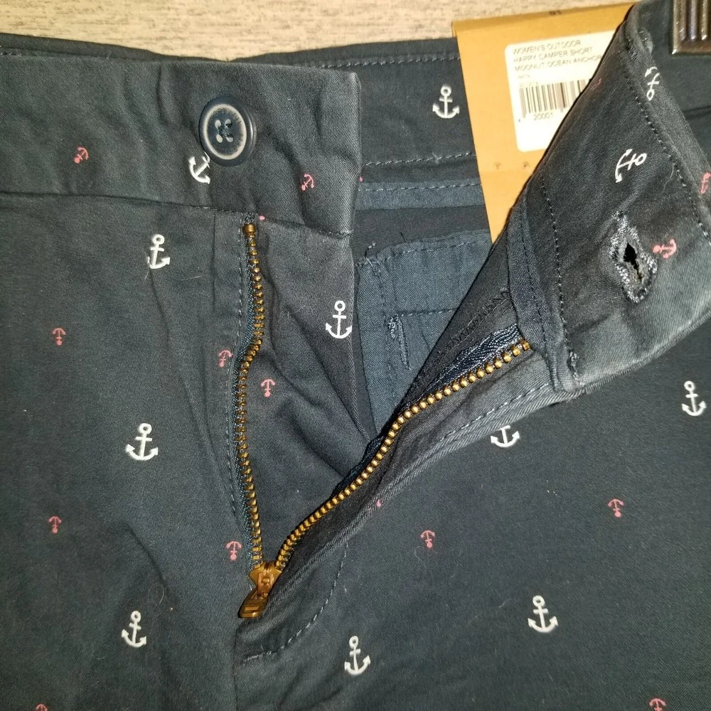 NWT Magellan Outdoors Happy Camper Shorts Women Size 10 Boating Anchor‎ Blue NEW